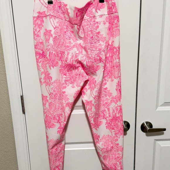 Lilly Pulitzer UPF 50+ Luxletic 25" Corso Crop Pant in the Resort White PB Ann - Picture 6 of 8